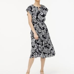 JCrew blue and white pineapple flutter sleeve dress, size 2